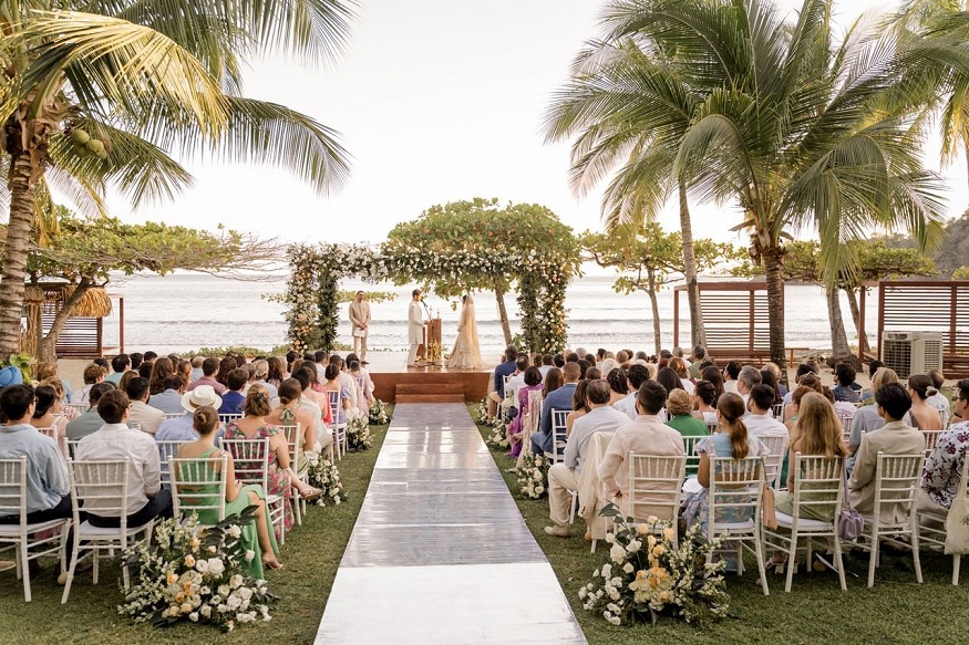 How Much Does a Destination Wedding in Costa Rica Cost?